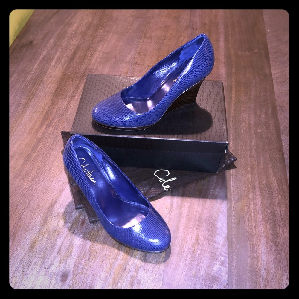 Cole Haan “Margot” 75 wedge II in blue lizard